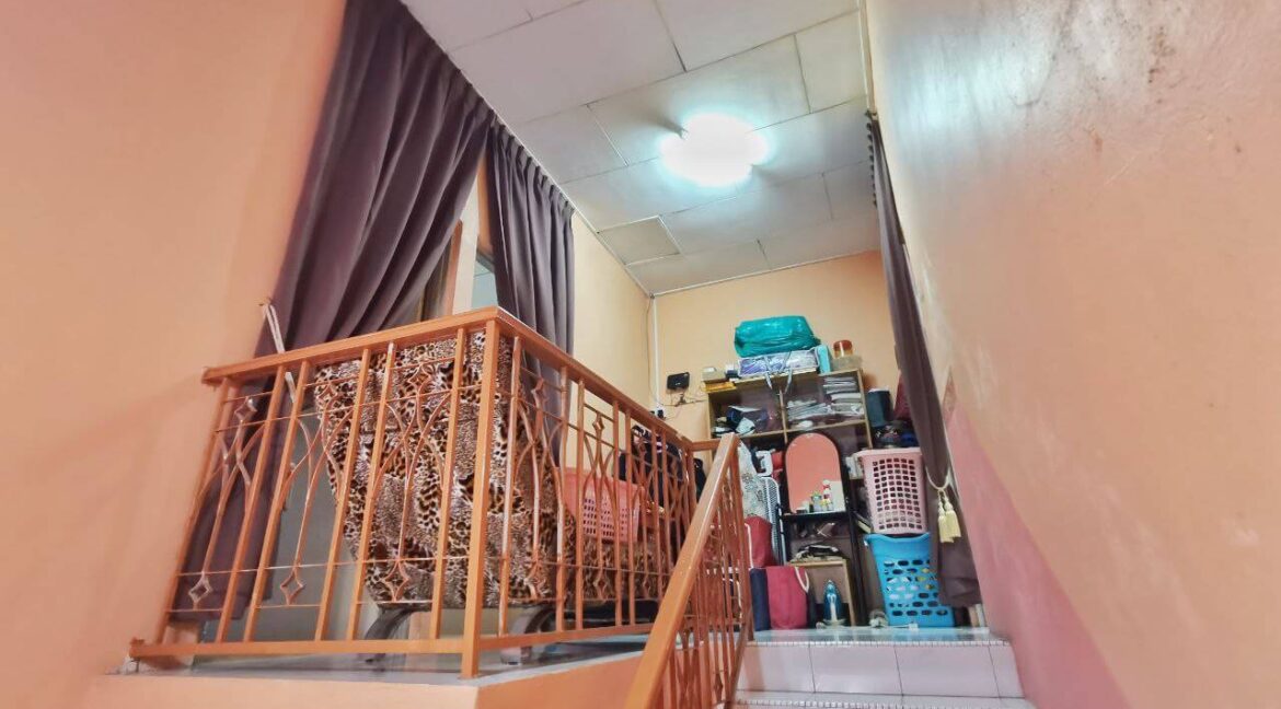 teres-2-tingkat-untuk-dijual-di-taman-kledang-emas-ipoh-10