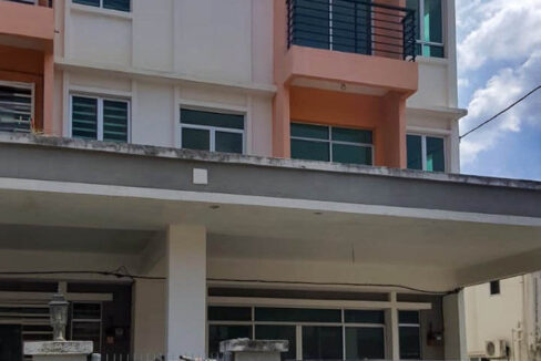 [Endlot] Teres 3 Tingkat untuk dijual di Anjung Bercham Megah, Ipoh
