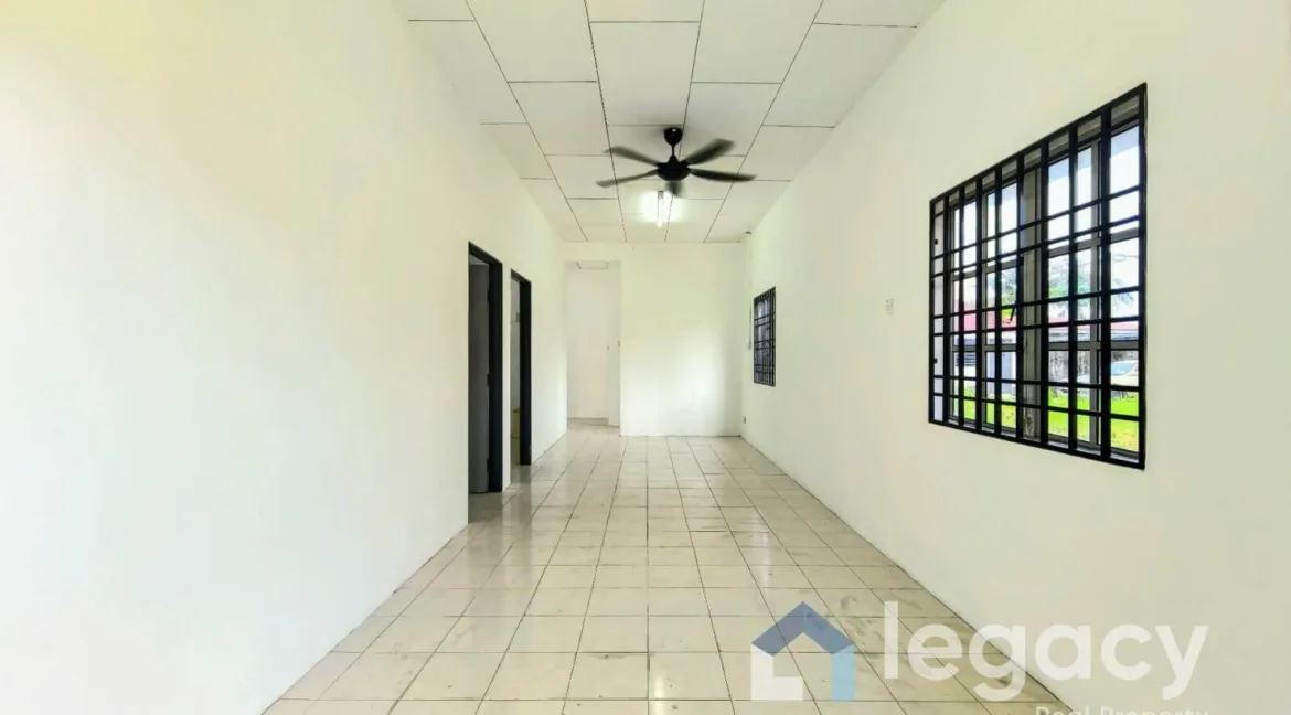 teres-setingkat-untuk-dijual-di-desa-chemor-impian-009