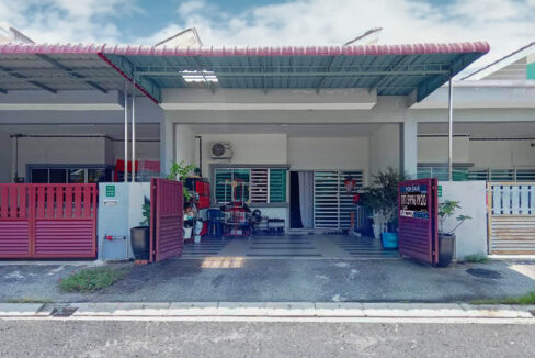 Rumah Teres Setingkat untuk dijual di Taman Pusing Delima, Pusing