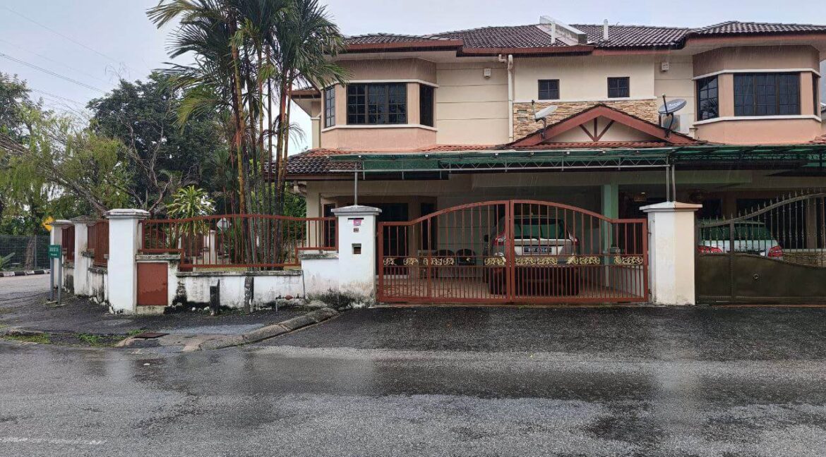 corner-lot-semi-d-2-tingkat-untuk-dijual-di-taman-garden-villa-ulu-kinta-01