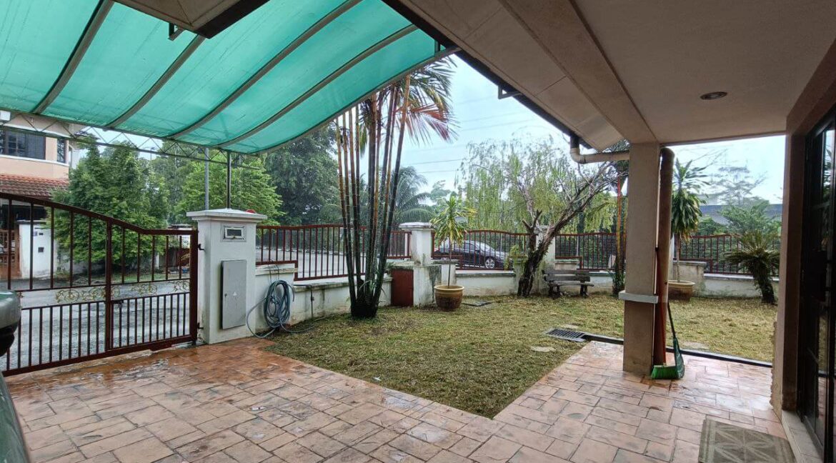 corner-lot-semi-d-2-tingkat-untuk-dijual-di-taman-garden-villa-ulu-kinta-06