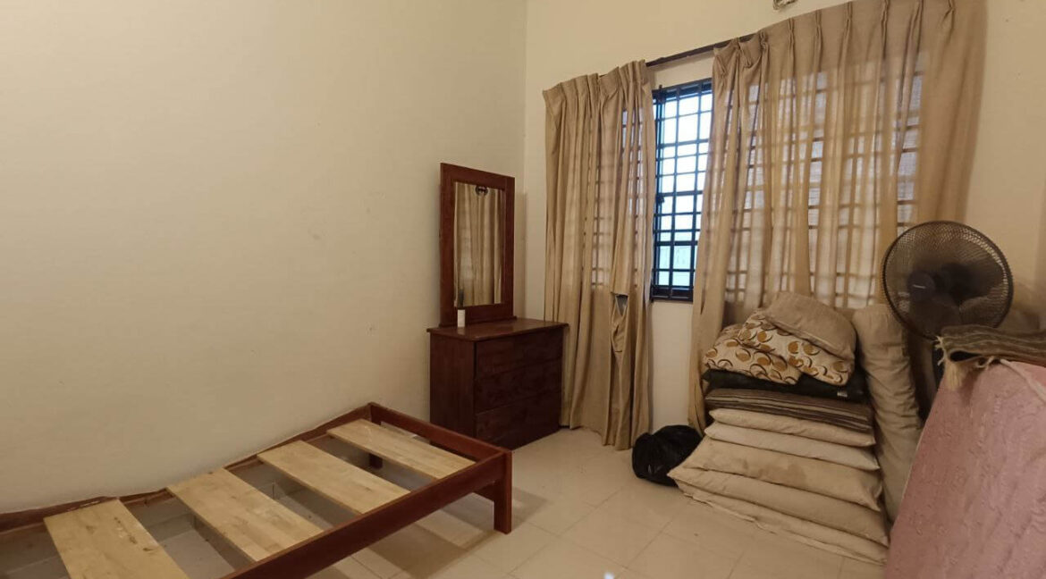 corner-lot-semi-d-2-tingkat-untuk-dijual-di-taman-garden-villa-ulu-kinta-17