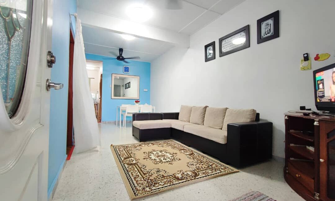 homestay-teres-setingkat-untuk-dijual-di-taman-jati-meru-03