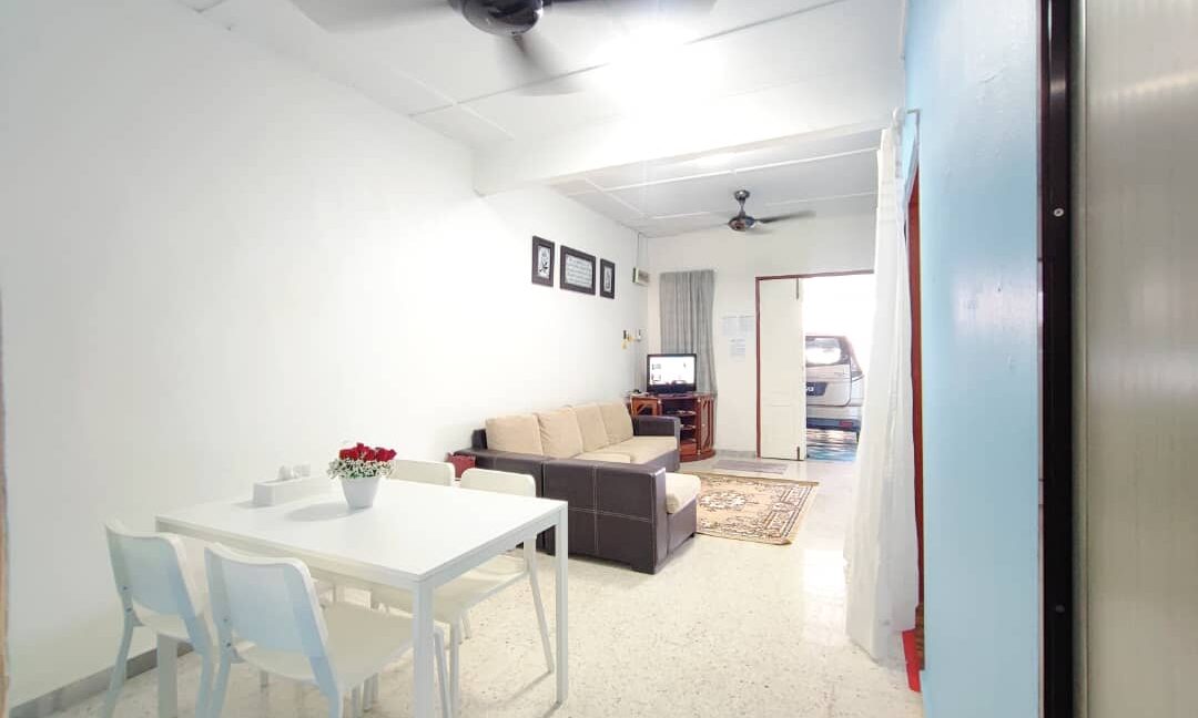 homestay-teres-setingkat-untuk-dijual-di-taman-jati-meru-06