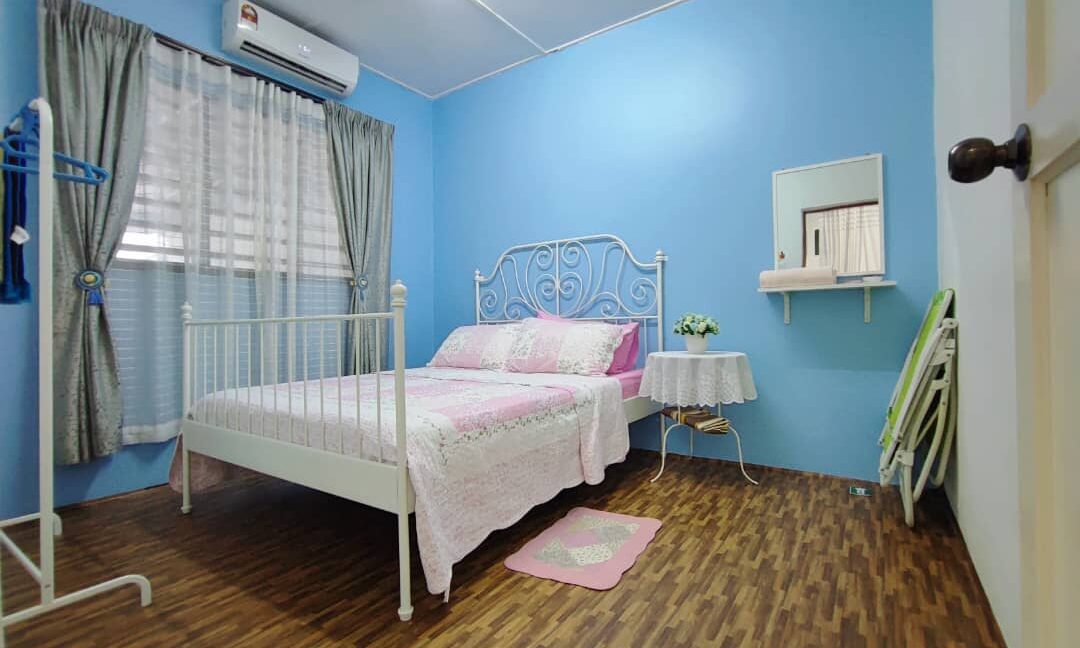 homestay-teres-setingkat-untuk-dijual-di-taman-jati-meru-07