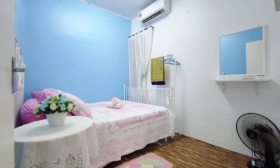 homestay-teres-setingkat-untuk-dijual-di-taman-jati-meru-08