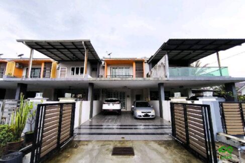 Teres 2 Tingkat untuk dijual di Taman Serdang Bestari 2, Sitiawan