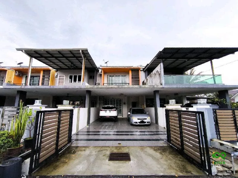 Teres 2 Tingkat untuk dijual di Taman Serdang Bestari 2, Sitiawan