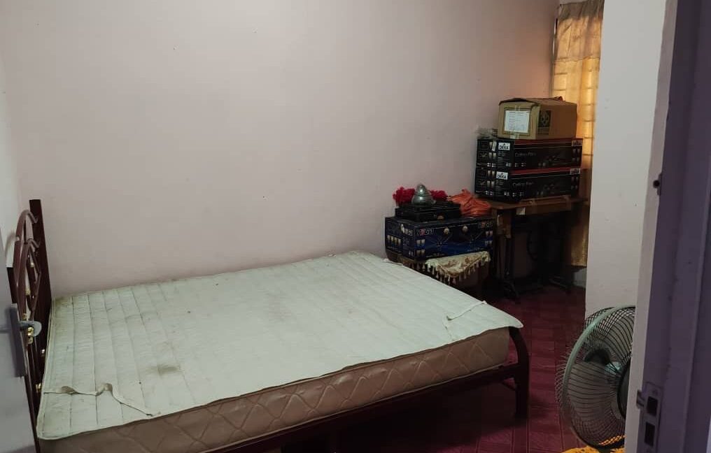 teres-setingkat-untuk-dijual-di-taman-indah-pengkalan-aor-07