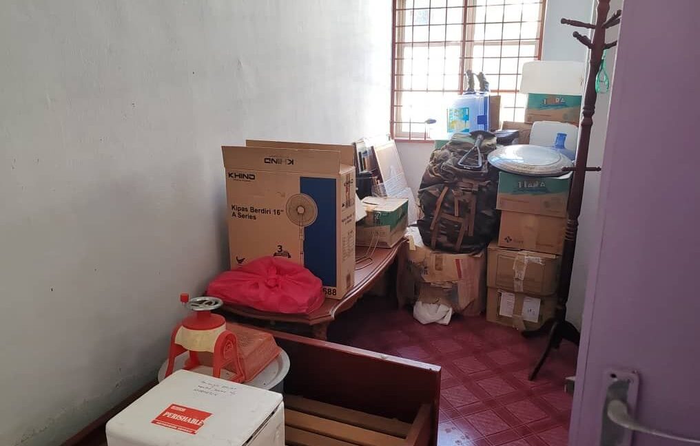 teres-setingkat-untuk-dijual-di-taman-indah-pengkalan-aor-09