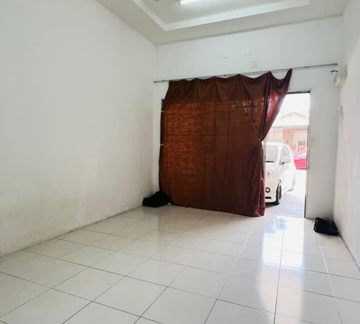 teres-setingkat-untuk-dijual-di-taman-raia-indah-kampung-kepayang-02-1