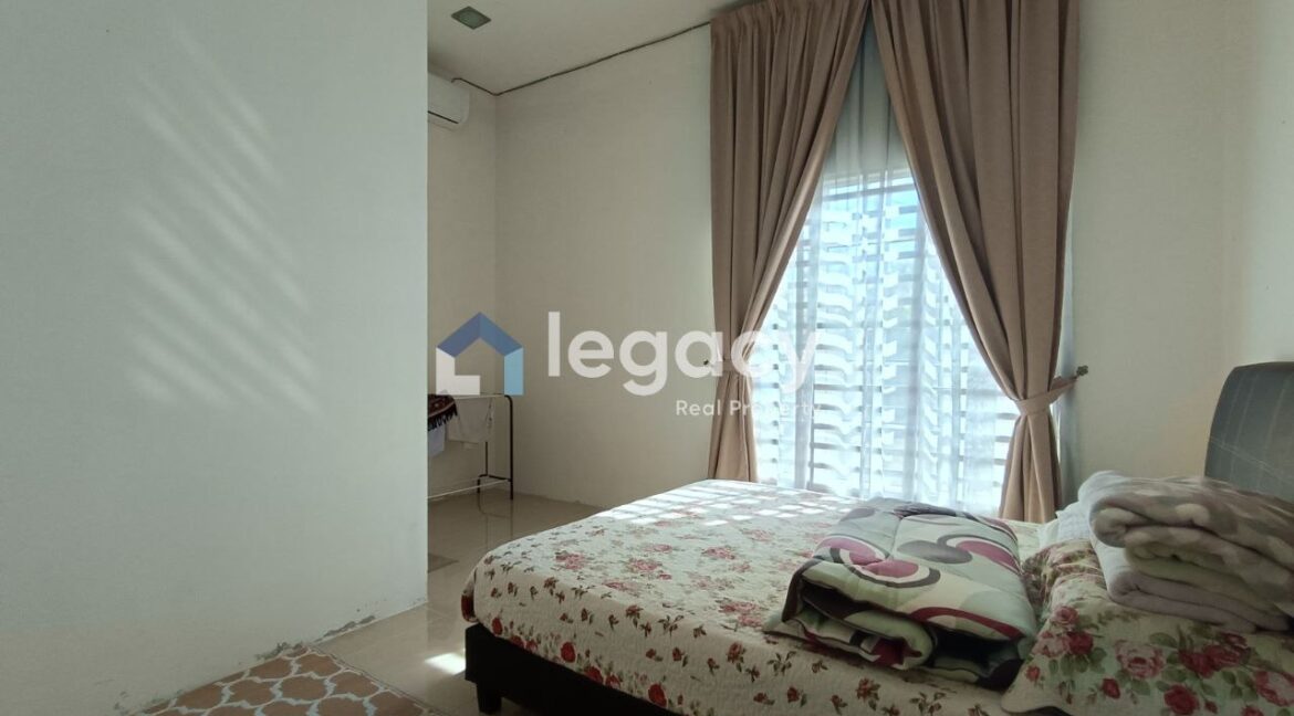 freehold-semi-d-2-tingkat-corner-lot-untuk-dijual-di-klebang-impian-11