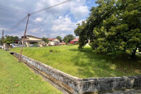 Banglo Tanah Kediaman untuk dijual di Buntong