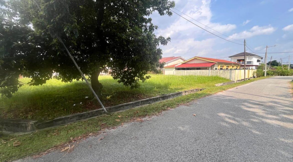 lot-kediaman-banglo-untuk-dijual-di-lot-buntong-10