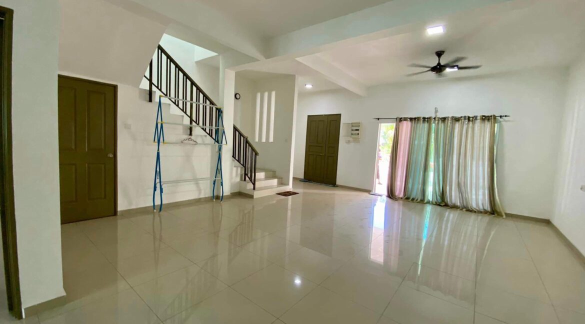 rumah-teres-2-tingkat-untuk-dijual-di-bandar-baru-sri-klebang-07