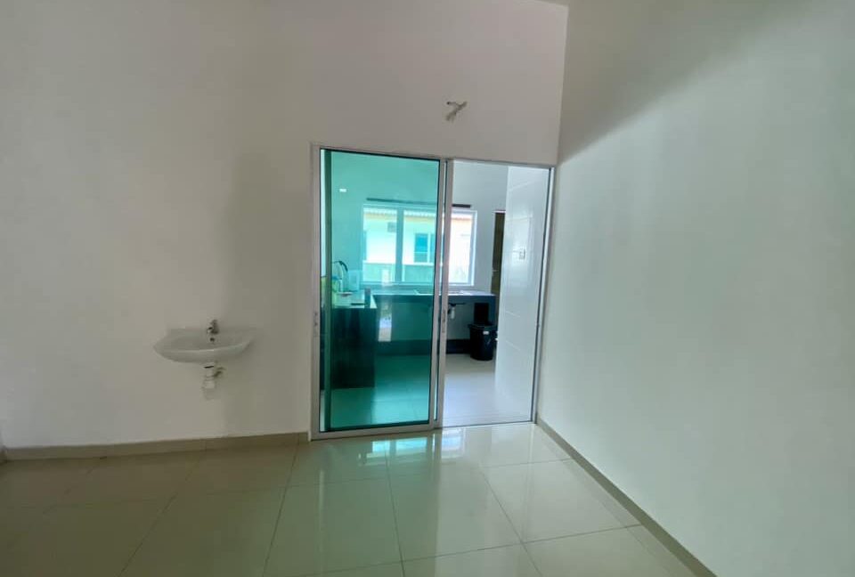 rumah-teres-2-tingkat-untuk-dijual-di-bandar-baru-sri-klebang-08