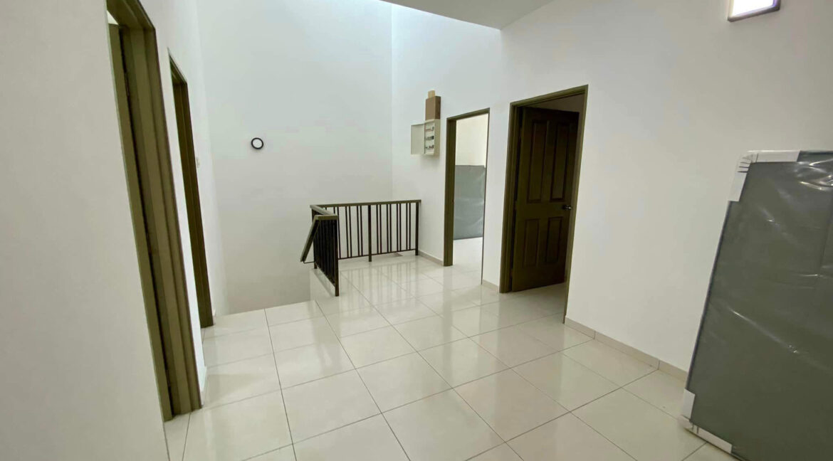 rumah-teres-2-tingkat-untuk-dijual-di-bandar-baru-sri-klebang-12