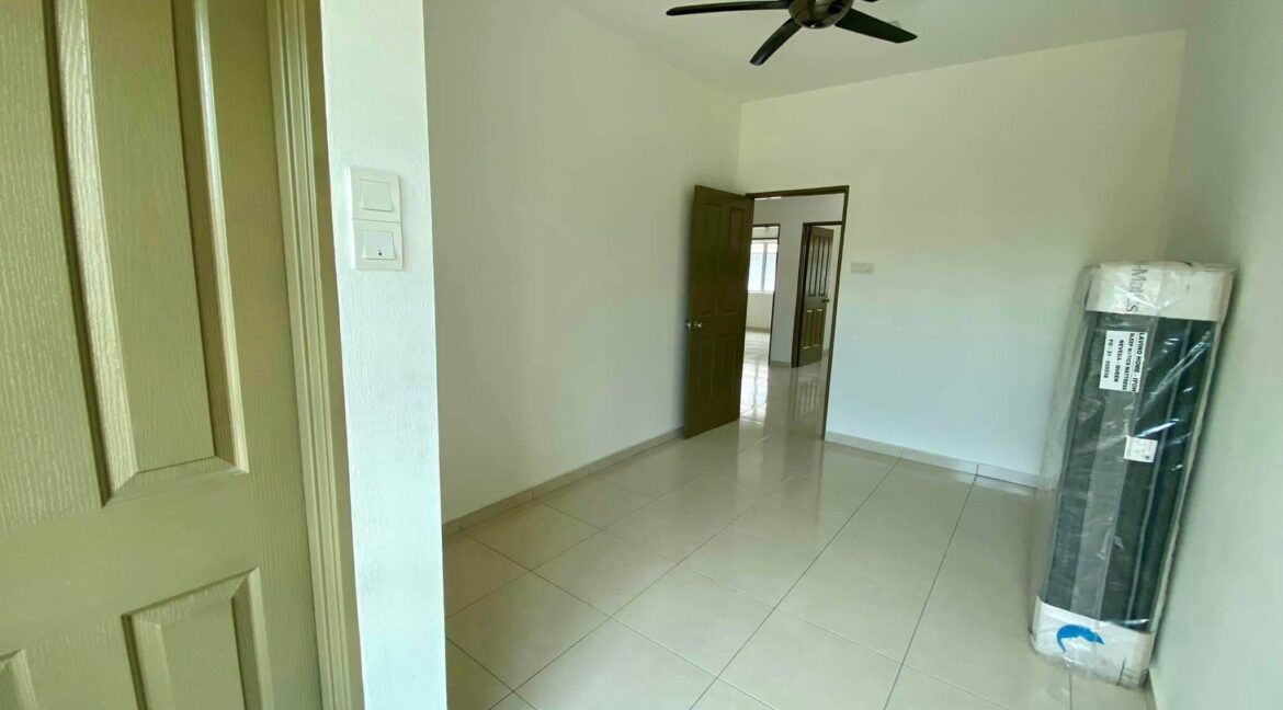 rumah-teres-2-tingkat-untuk-dijual-di-bandar-baru-sri-klebang-15
