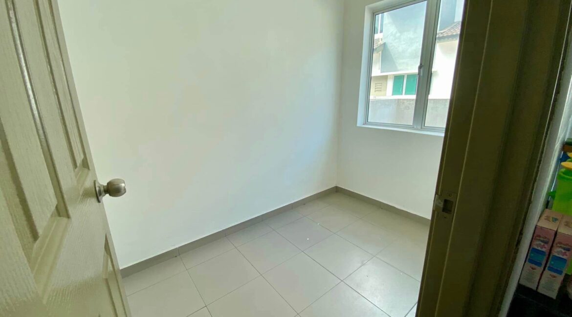 rumah-teres-2-tingkat-untuk-dijual-di-bandar-baru-sri-klebang-17