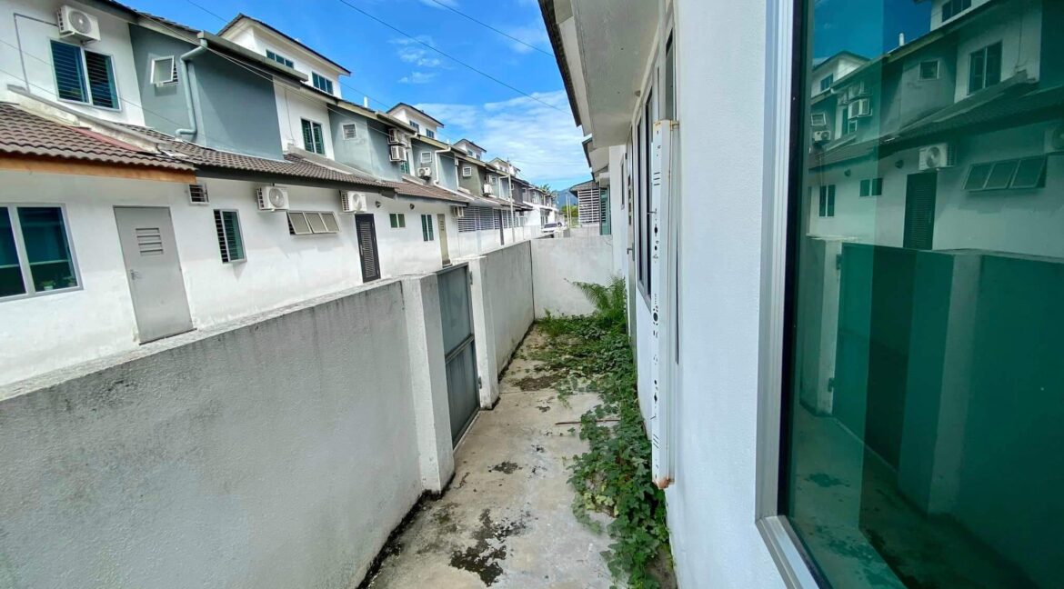 rumah-teres-2-tingkat-untuk-dijual-di-bandar-baru-sri-klebang-25