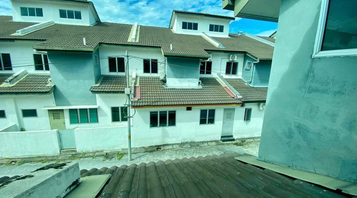 rumah-teres-2-tingkat-untuk-dijual-di-bandar-baru-sri-klebang-26