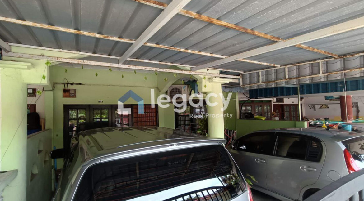 rumah-teres-depan-padang-untuk-dijual-fasa-3b-seri-manjung-02