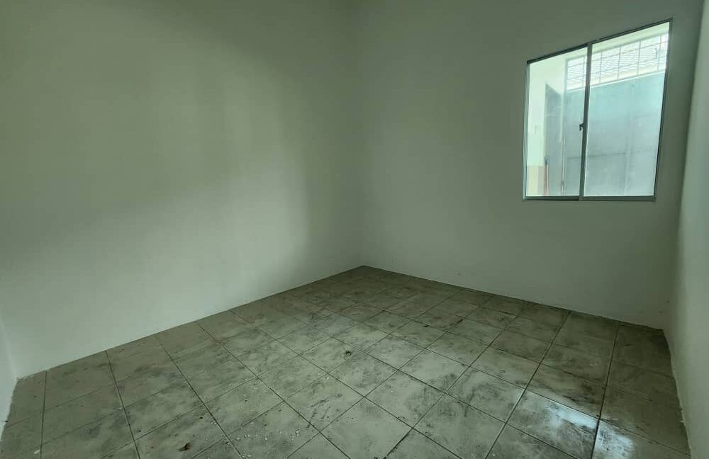 rumah-teres-setingkat-untuk-dijual-di-taman-raia-gemilang-06