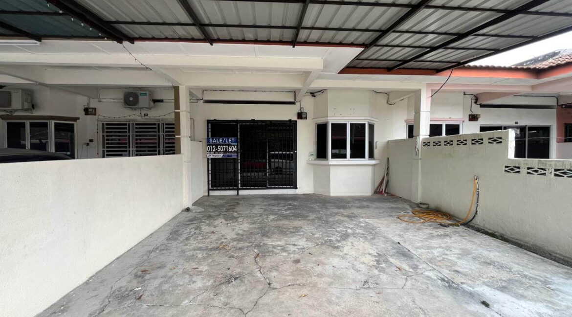 rumah-untuk-dijual-di-taman-tronoh-hijau-03