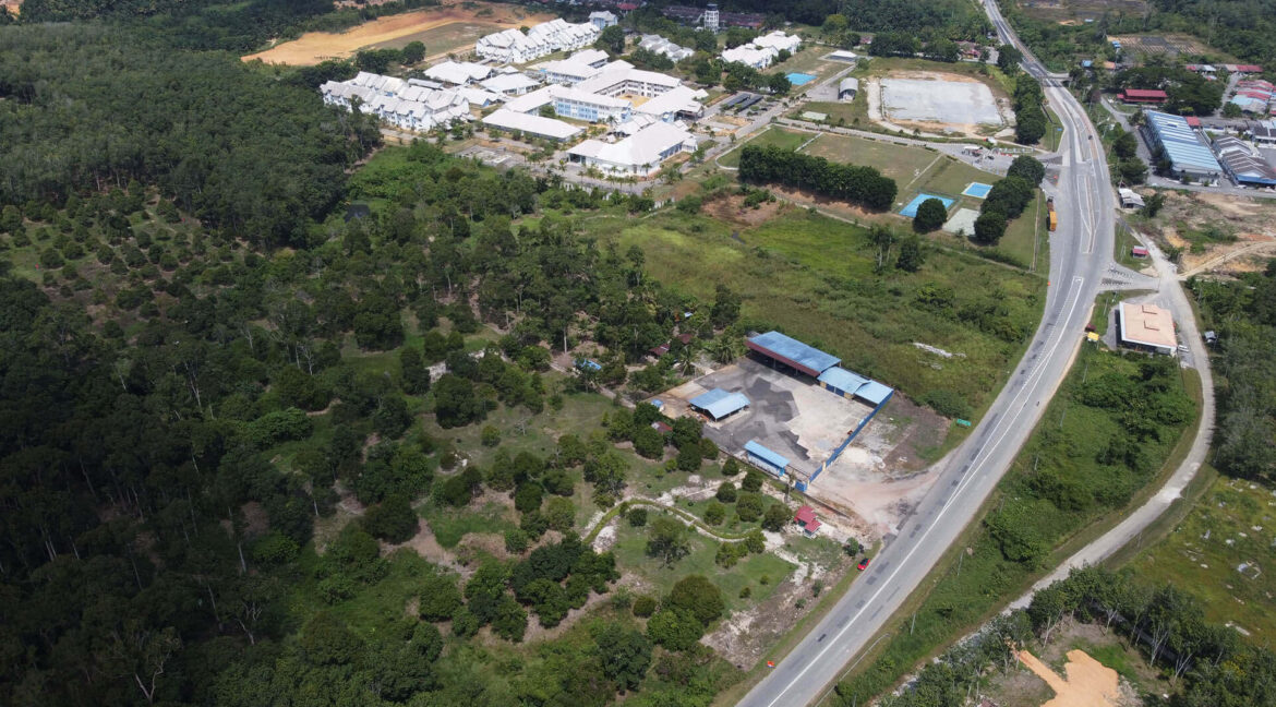 tanah-dusun-durian-tepi-jalan-besar-untuk-dijual-di-kuala-kangsar-24