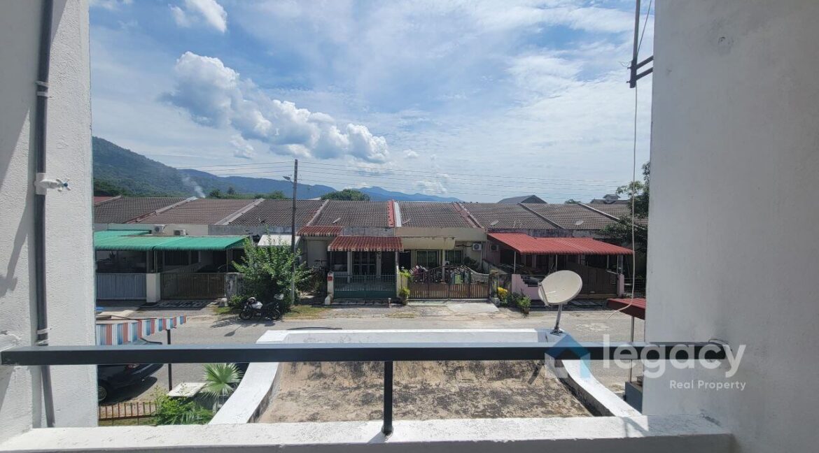 teres-2-tingkat-untuk-dijual-di-taman-buloh-emas-ipoh-10