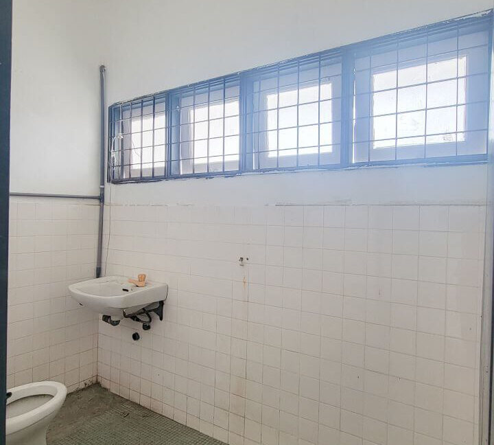 teres-2-tingkat-untuk-dijual-di-taman-buloh-emas-ipoh-19