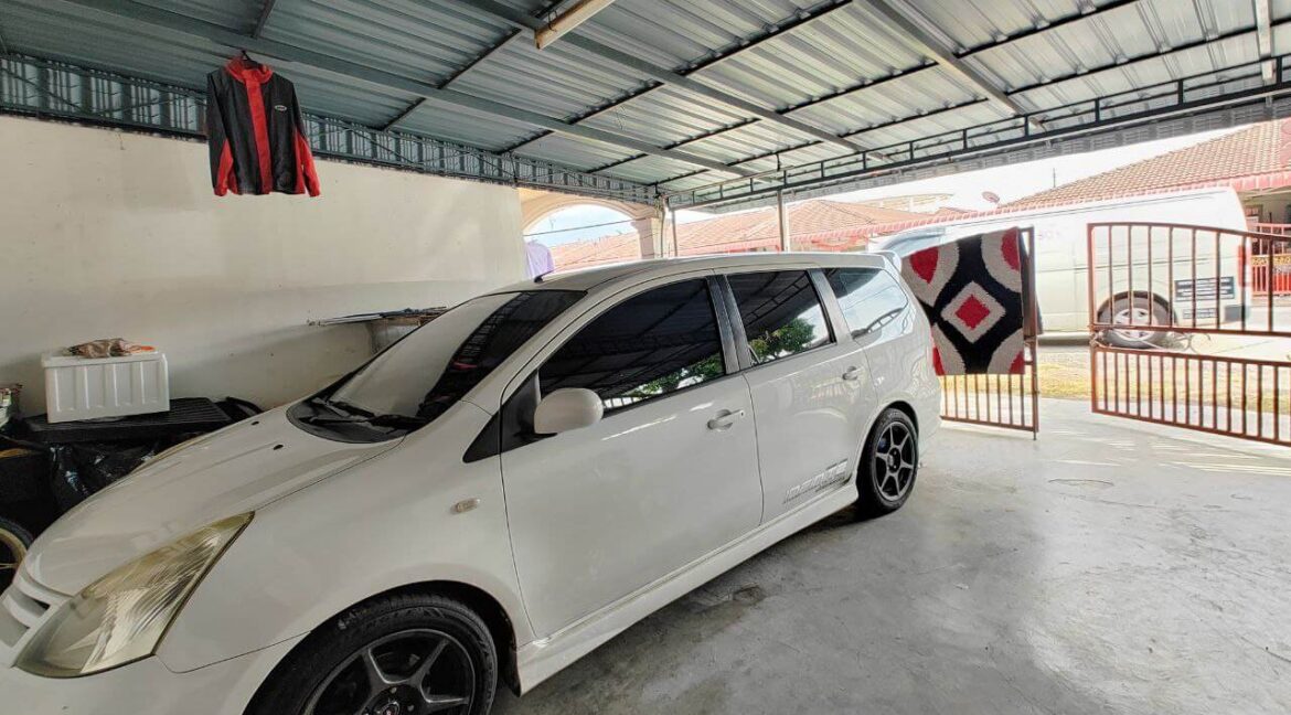 teres-setingkat-di-taman-samudera-manjung-02