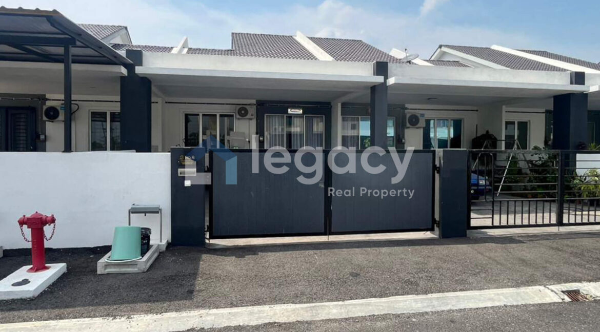Teres Setingkat untuk dijual di Klebang Rima