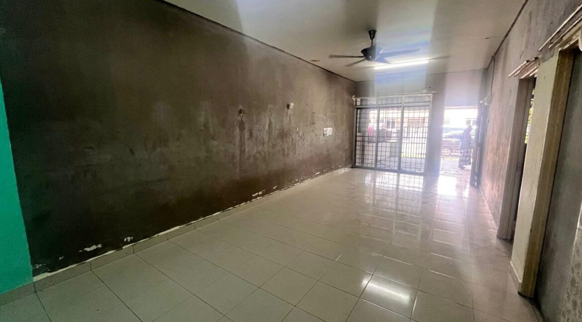 teres-setingkat-untuk-dijual-di-taman-desa-kpmp-kampung-gajah-10