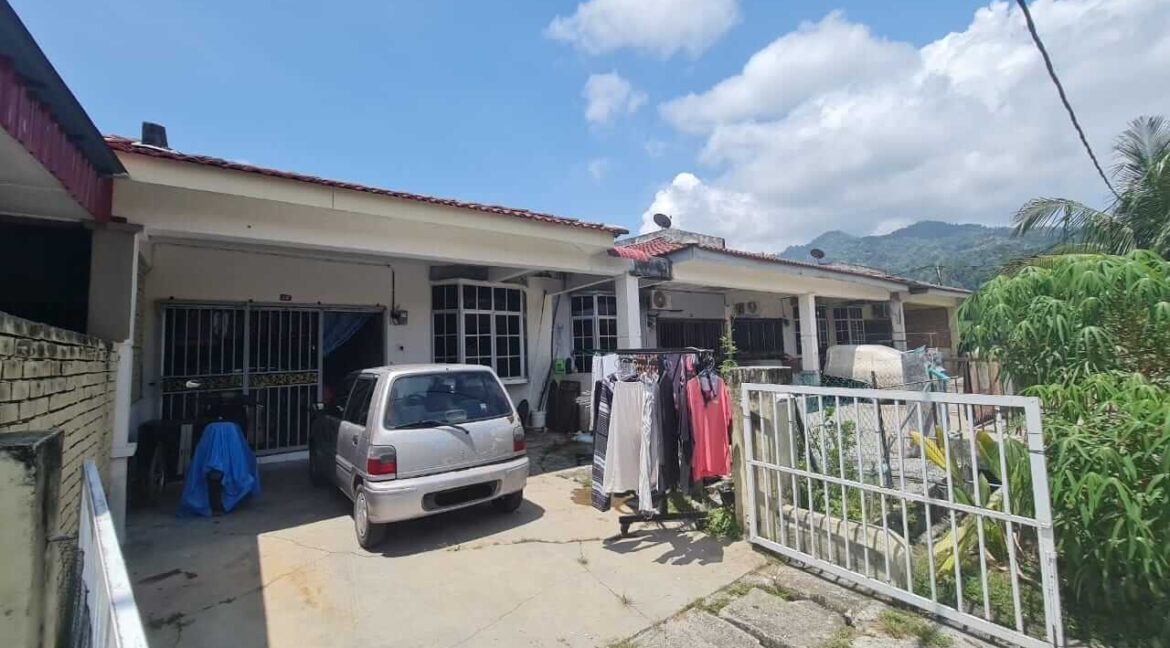 teres-setingkat-untuk-dijual-taman-kledang-fasa-2-sungai-siput-06