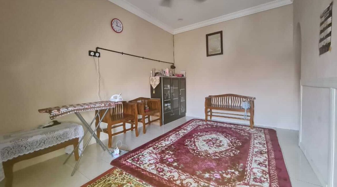 teres-setingkat-untuk-dijual-taman-kledang-fasa-2-sungai-siput-11