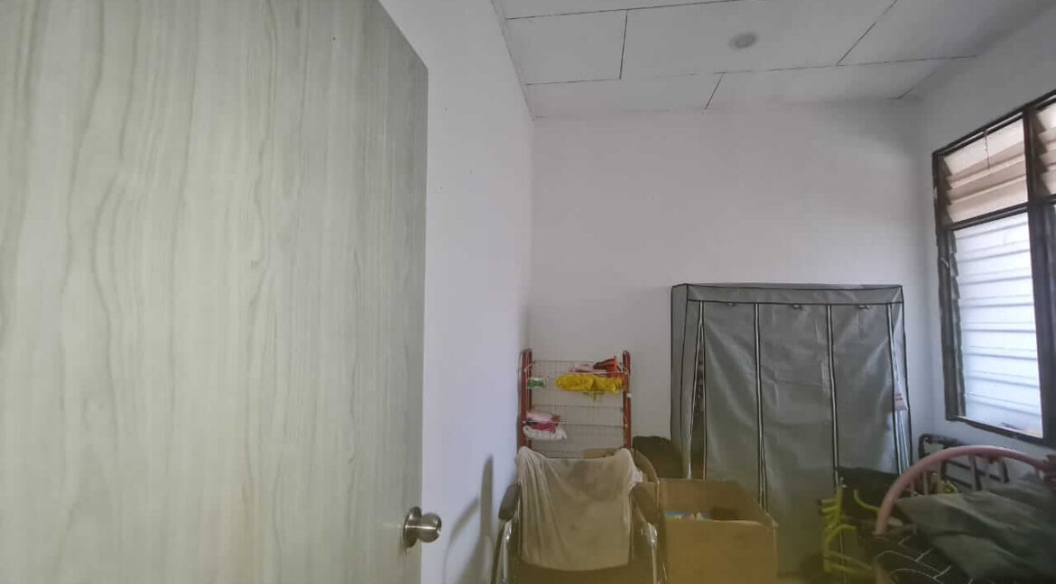 teres-setingkat-untuk-dijual-taman-kledang-fasa-2-sungai-siput-13