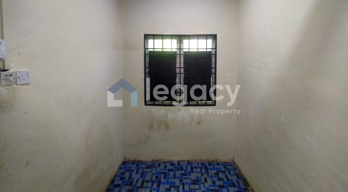 teres-untuk-dijual-di-rpt-taman-anggerik-fasa-3-bemban-09