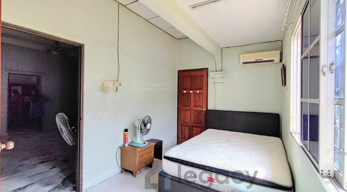 banglo-setingkat-untuk-dijual-di-kampung-tersusun-tasek-bercham-ipoh-11