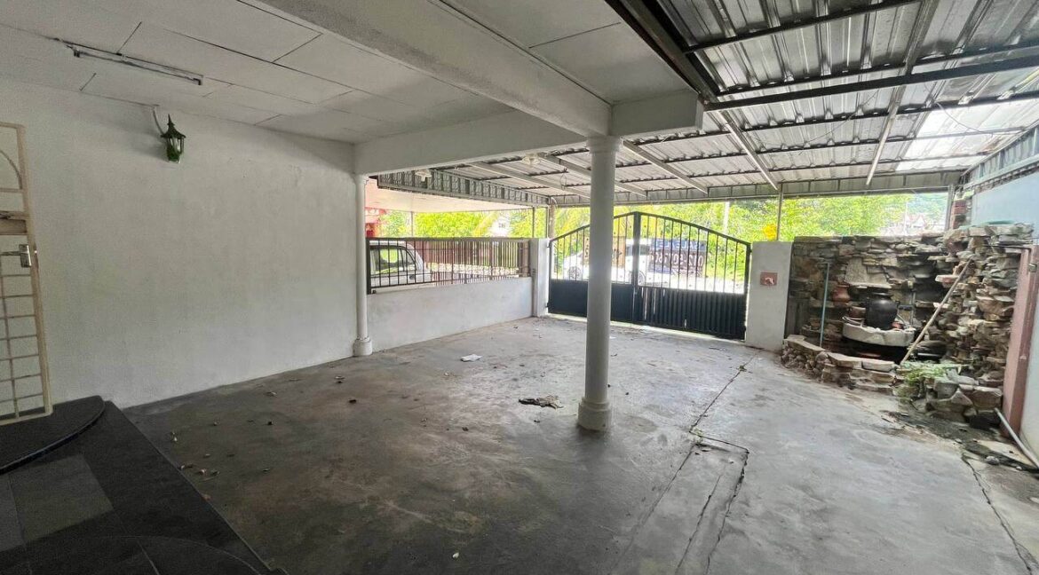 rumah-2-tingkat-untuk-dijual-taman-tinggi-silibin-ipoh-05