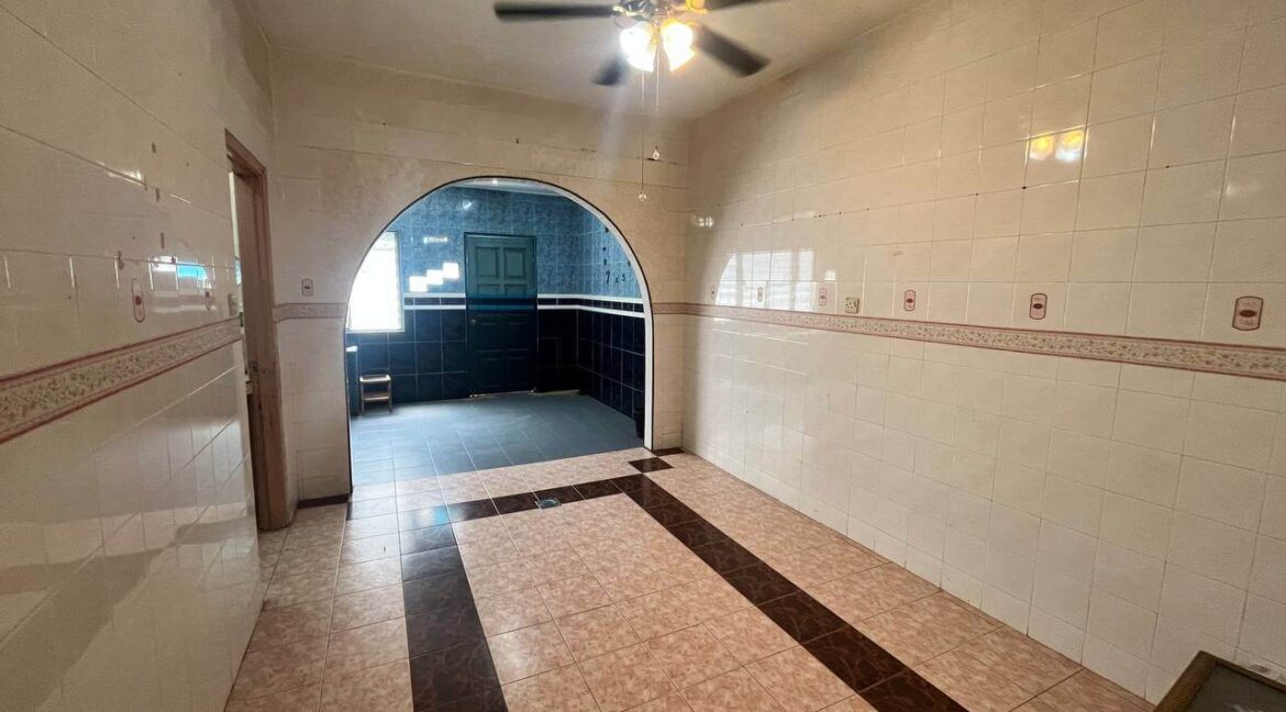 rumah-2-tingkat-untuk-dijual-taman-tinggi-silibin-ipoh-13