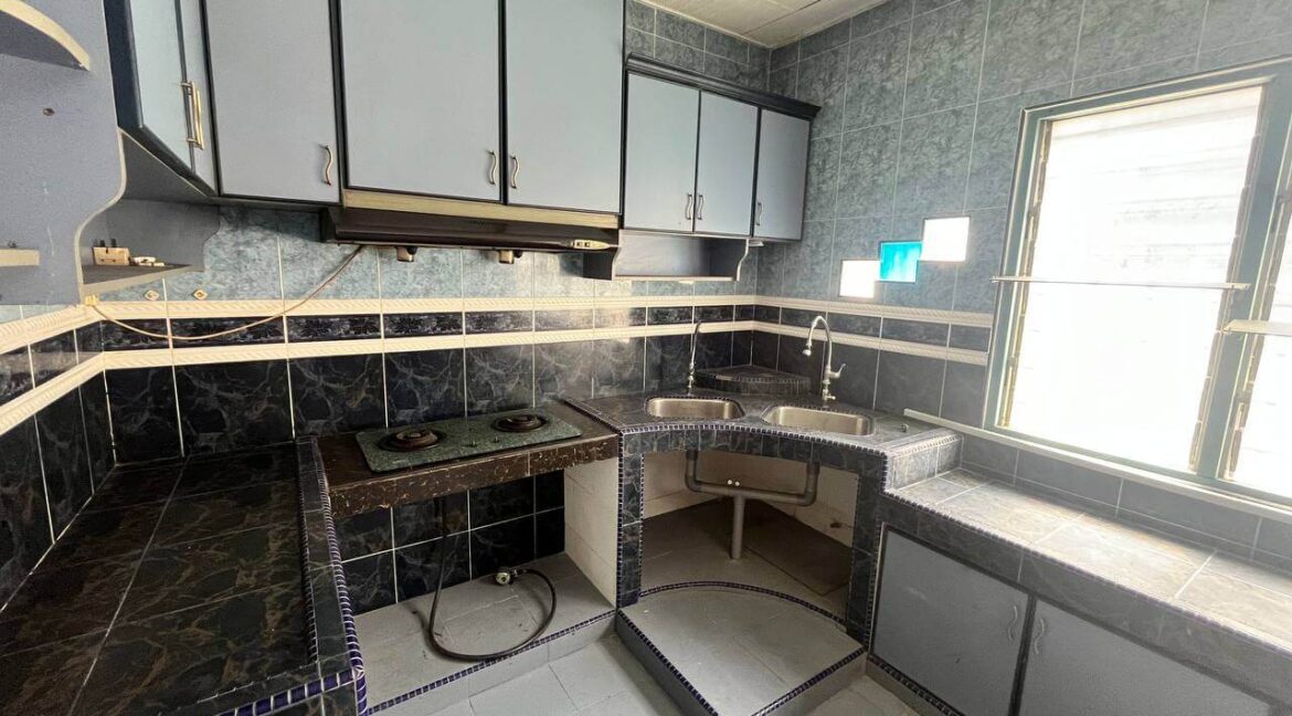 rumah-2-tingkat-untuk-dijual-taman-tinggi-silibin-ipoh-18