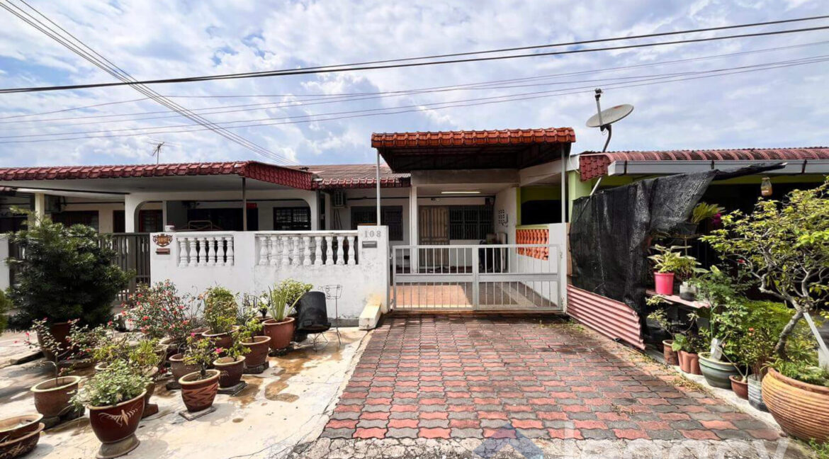 rumah-low-cost-untuk-dijual-di-taman-desa-aman-ipoh-01