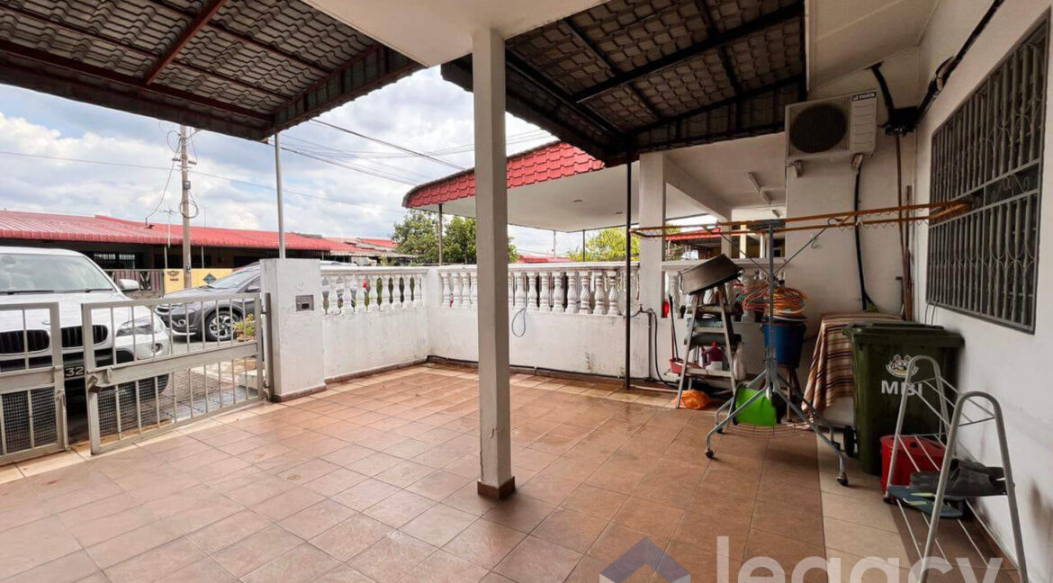 rumah-low-cost-untuk-dijual-di-taman-desa-aman-ipoh-09