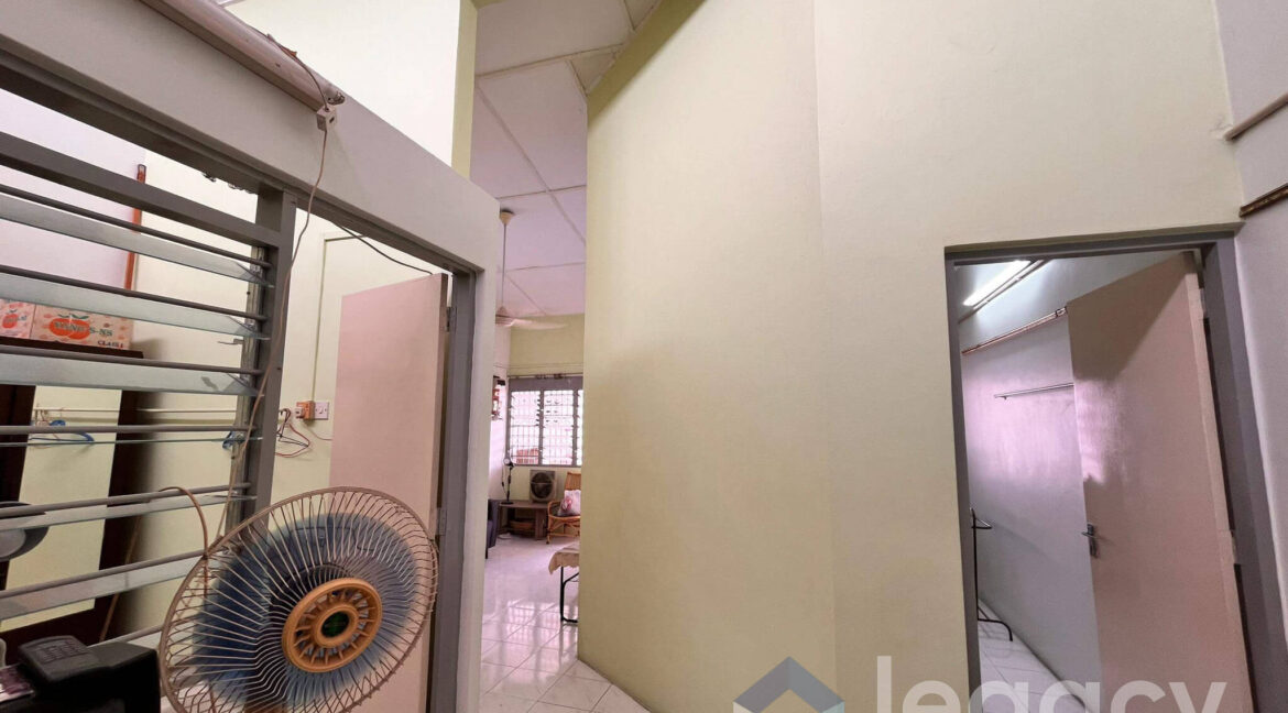 rumah-low-cost-untuk-dijual-di-taman-desa-aman-ipoh-14