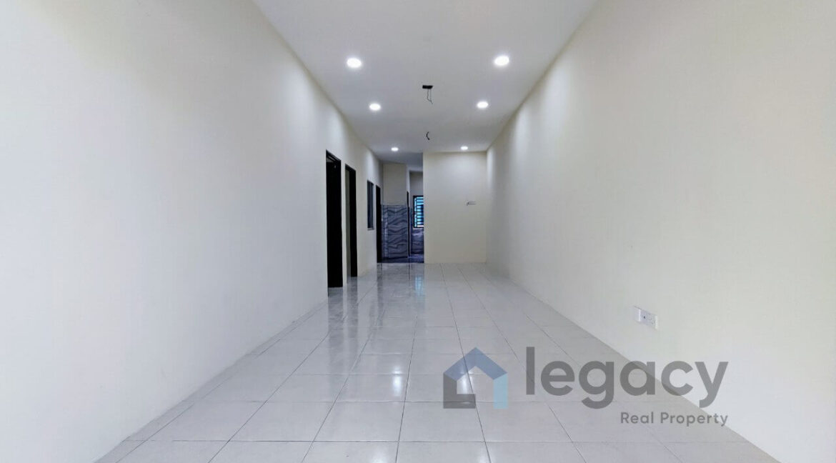 rumah-teres-setingkat-untuk-dijual-di-taman-lagenda-teluk-intan-03