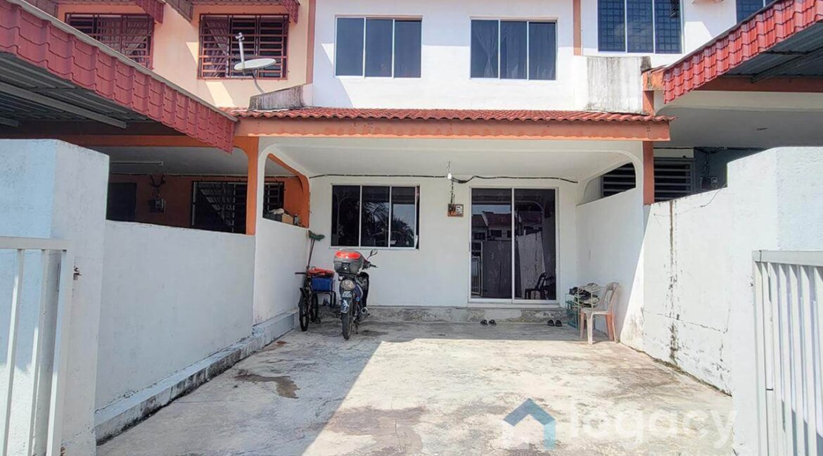 teres-dua-tingkat-untuk-dijual-di-taman-sri-asoka-tapah-02