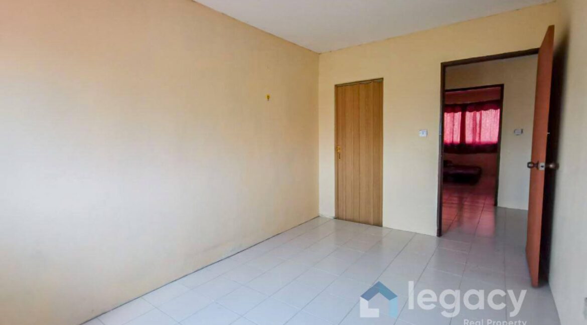 teres-dua-tingkat-untuk-dijual-di-taman-sri-asoka-tapah-25