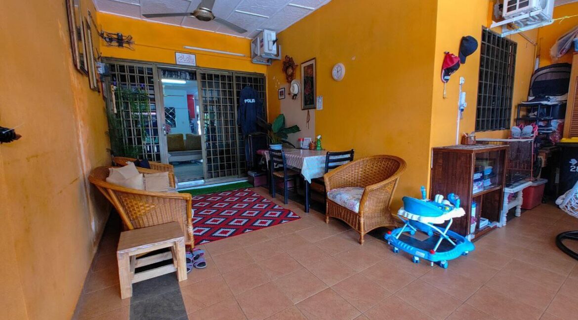 teres-setingkat-untuk-dijual-di-taman-mas-kampung-koh-sitiawan-04